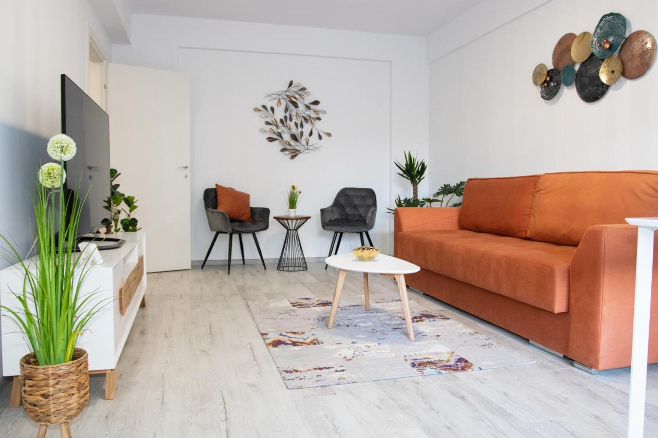 Lazo Two Room- Luxury Apartment Bukarest Eksteriør billede