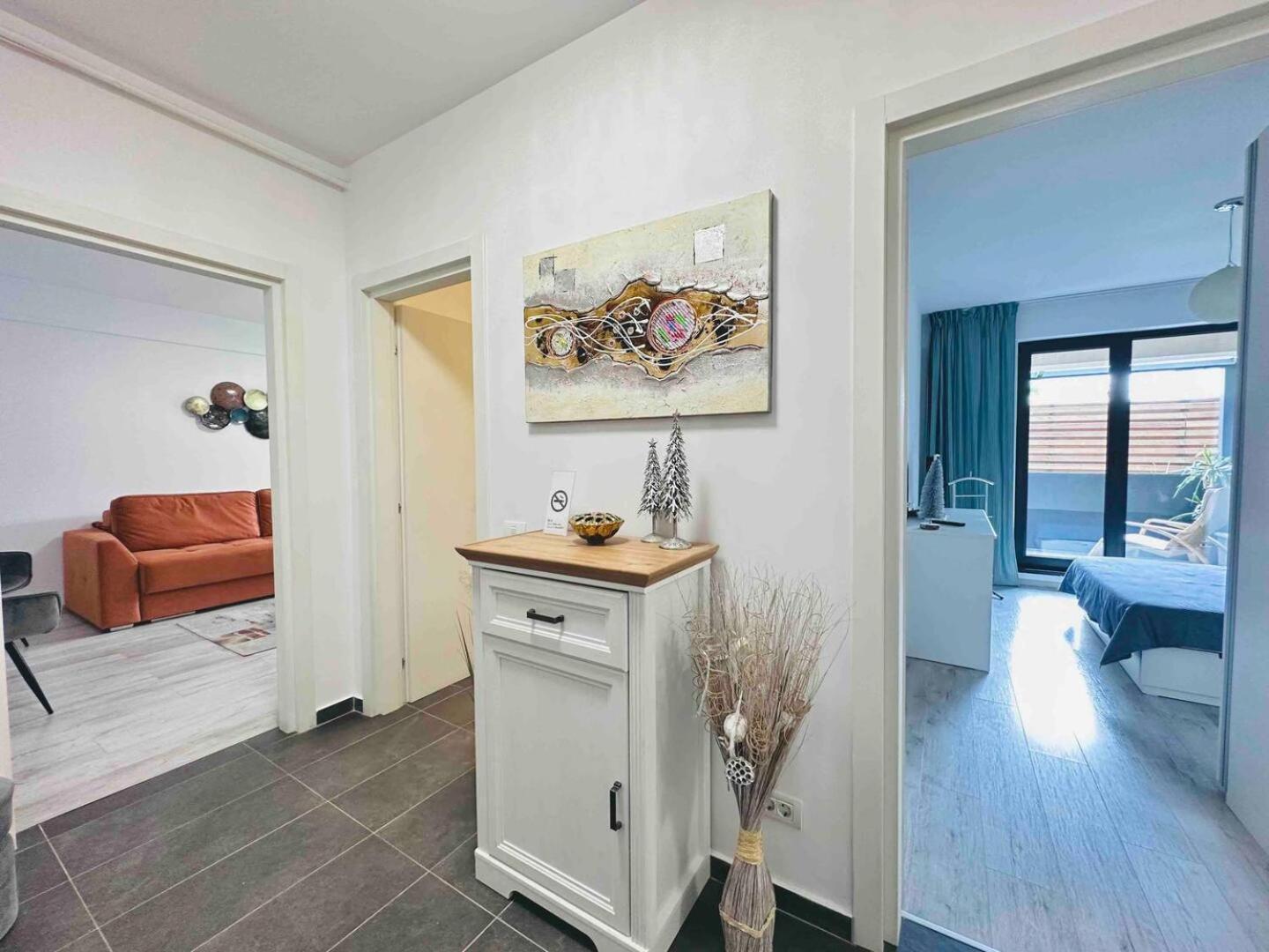 Lazo Two Room- Luxury Apartment Bukarest Eksteriør billede